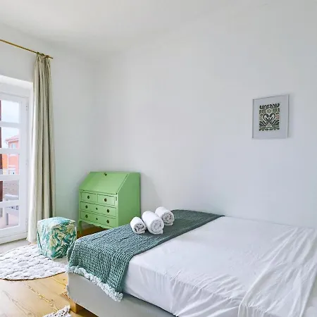 Portucale ! Terrace Apartment *